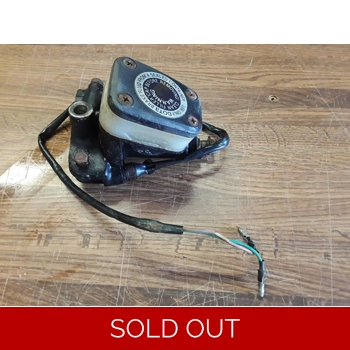 1981-82 Yamaha XS400 Special Front Brake Master Cylinder